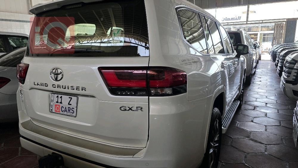 تويوتا لاندكروزر